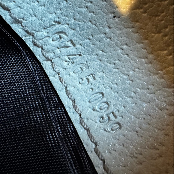 Gucci
GG Princy French Flap Wallet converted Crossbody - Picture 11 of 17